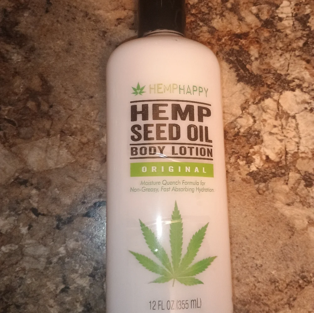 HempHappy Hemp Seed Oil Body Lotion New